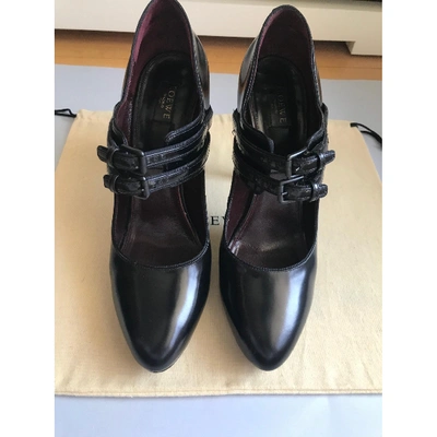 Pre-owned Loewe Leather Heels In Black