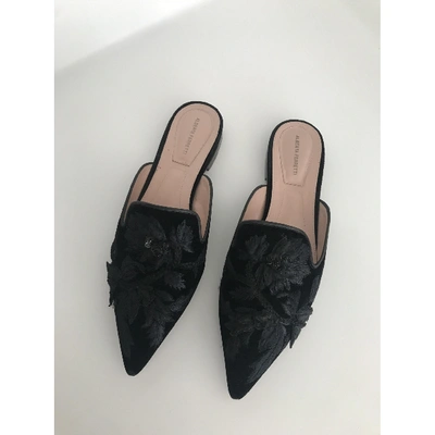 Pre-owned Alberta Ferretti Velvet Flats In Black