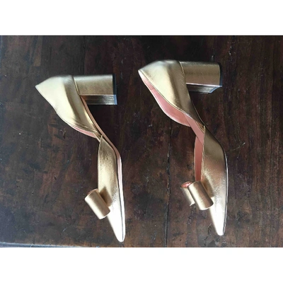 Pre-owned Rochas Leather Heels In Gold