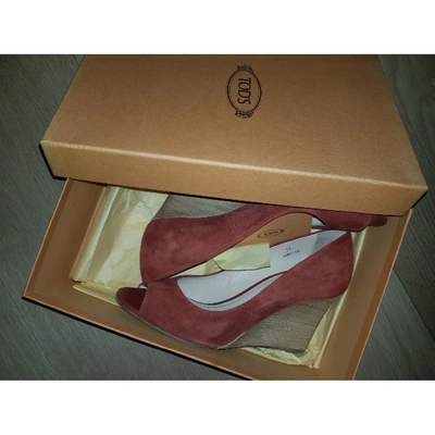 Pre-owned Tod's Heels In Red