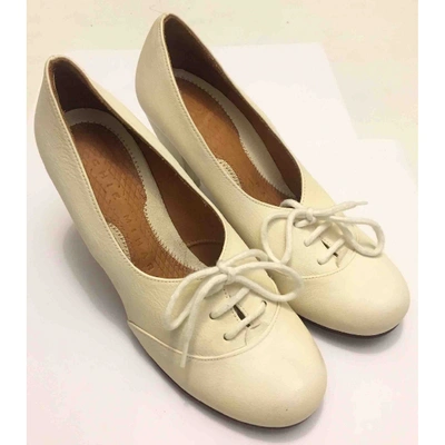 Pre-owned Chie Mihara Leather Heels In White