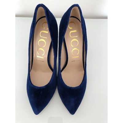 Pre-owned Gucci Sylvie Blue Velvet Heels