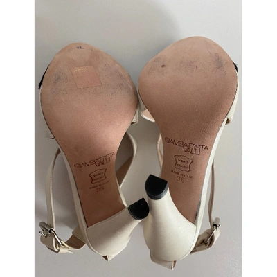 Pre-owned Giambattista Valli Leather Sandal In Beige
