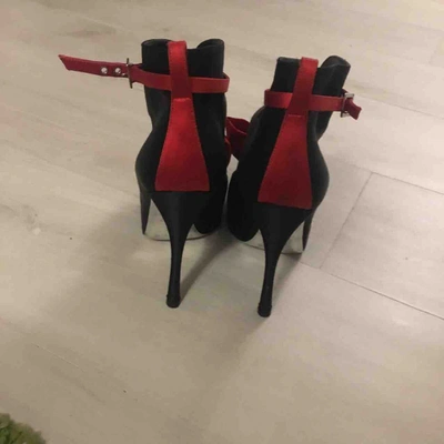 Pre-owned Dsquared2 Black Cloth Heels