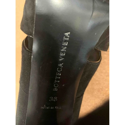 Pre-owned Bottega Veneta Velvet Heels In Black