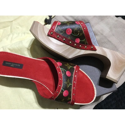 Pre-owned Louis Vuitton Cloth Mules & Clogs In Red