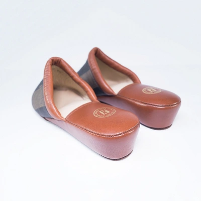 Pre-owned Fendi Cloth Mules In Brown