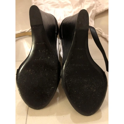 Pre-owned Balenciaga Leather Sandals In Black