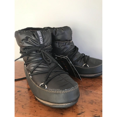 Pre-owned Moon Boot Brown Ankle Boots