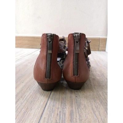 Pre-owned Sam Edelman Leather Sandal In Brown