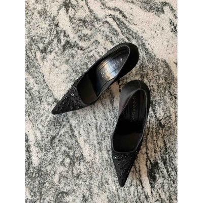 Pre-owned Casadei Velvet Heels In Black