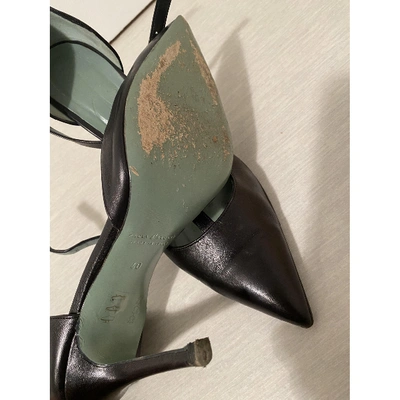 Pre-owned Paola D'arcano Leather Heels In Black