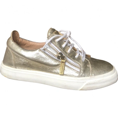 Pre-owned Giuseppe Zanotti Nicki Gold Leather Trainers