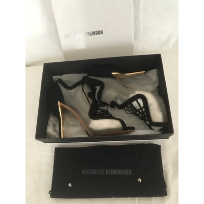 Pre-owned Nicholas Kirkwood Black Cloth Heels