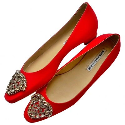 Pre-owned Manolo Blahnik Cloth Ballet Flats In Red