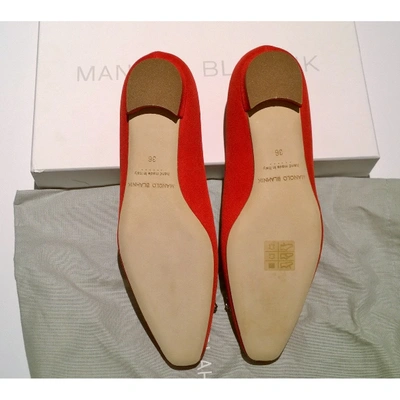 Pre-owned Manolo Blahnik Cloth Ballet Flats In Red