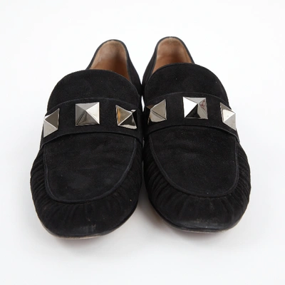 Pre-owned Valentino Garavani Flats In Black