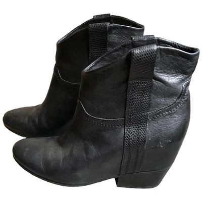 Pre-owned Janet & Janet Leather Ankle Boots In Black