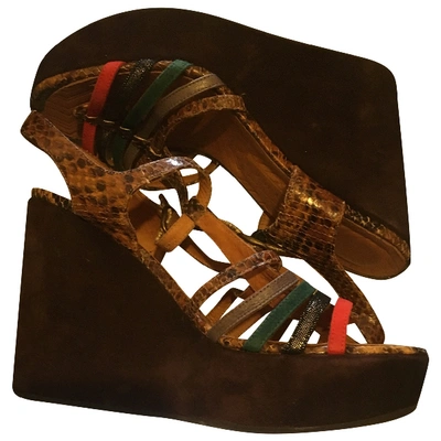 Pre-owned Chie Mihara Brown Suede Sandals