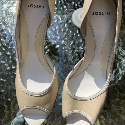 Pre-owned Joseph Leather Heels In Ecru