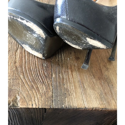 Pre-owned Saint Laurent Trib Too Leather Heels In Black