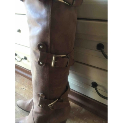 Pre-owned Versace Leather Boots In Camel