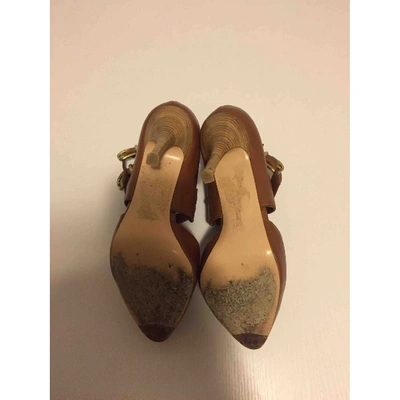 Pre-owned Gianvito Rossi Leather Heels In Camel