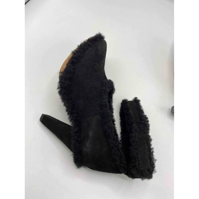 Pre-owned Chloé Black Shearling Heels