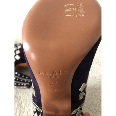 Pre-owned Alaïa Ankle Boots In Purple