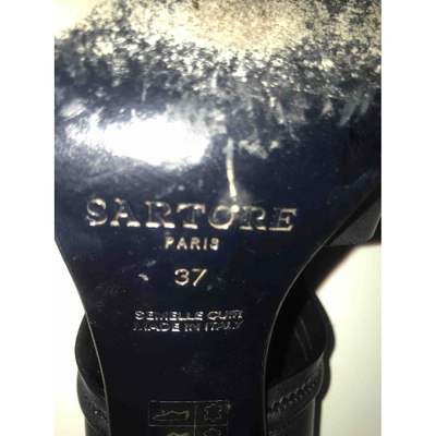 Pre-owned Sartore Leather Sandals In Black