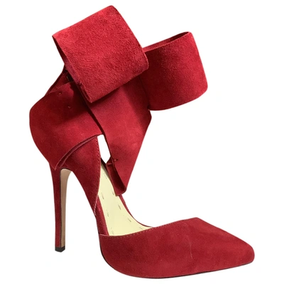 Pre-owned Aminah Abdul Jillil Red Suede Heels