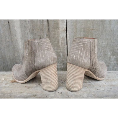 Pre-owned Sartore Ankle Boots In Beige