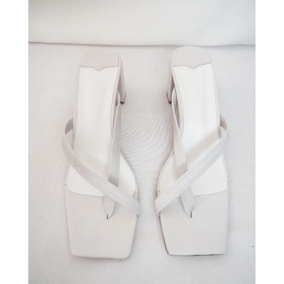 Pre-owned Tony Bianco White Leather Heels