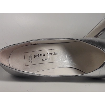 Pre-owned Pierre Cardin Leather Heels In Silver