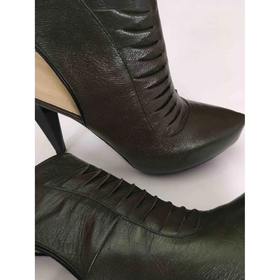 Pre-owned Aperlai Leather Lace Up Boots In Green