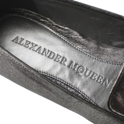 Pre-owned Alexander Mcqueen Silver Leather Flats
