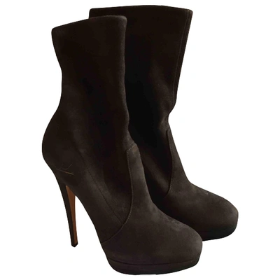 Pre-owned Casadei Ankle Boots In Anthracite
