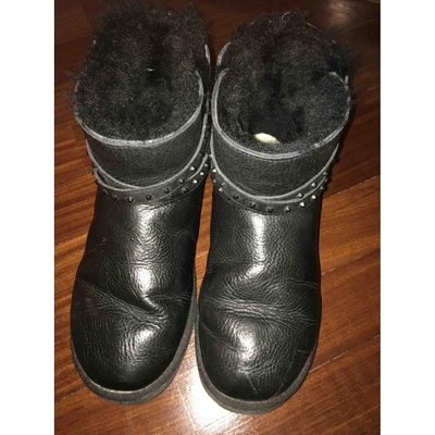 Pre-owned Ugg Black Leather Ankle Boots