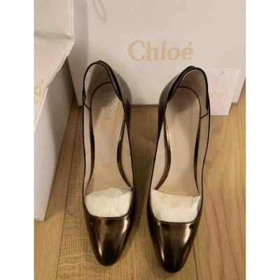Pre-owned Chloé Patent Leather Heels In Metallic