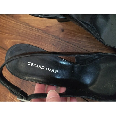 Pre-owned Gerard Darel Patent Leather Heels In Black