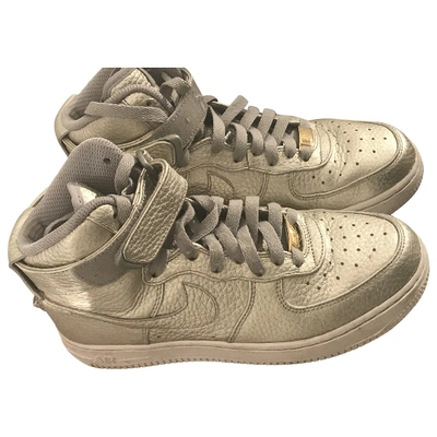 Pre-owned Nike Air Force 1 Leather Trainers In Silver