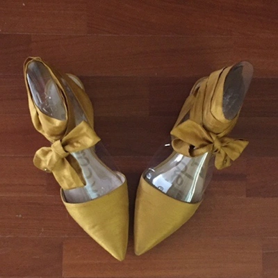 Pre-owned Sam Edelman Gold Leather Sandals
