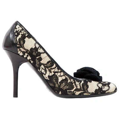 Pre-owned Valentino Garavani Cloth Heels In Black