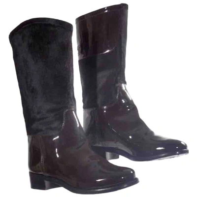 Pre-owned Chanel Patent Leather Boots In Brown