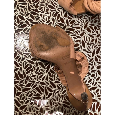 Pre-owned Gucci Cloth Sandals In Beige