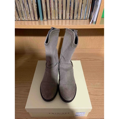 Pre-owned Twinset Grey Suede Boots