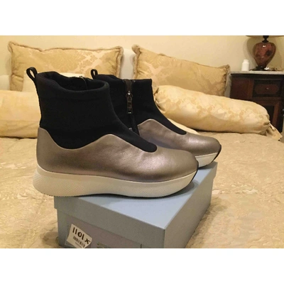 Pre-owned Prada Monolith  Leather Ankle Boots In Silver