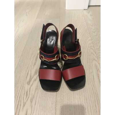 Pre-owned Gucci Cloth Sandals In Burgundy