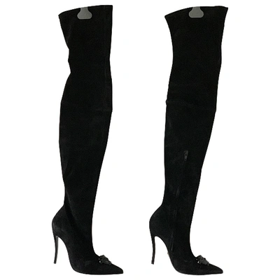 Pre-owned Versace Boots In Black