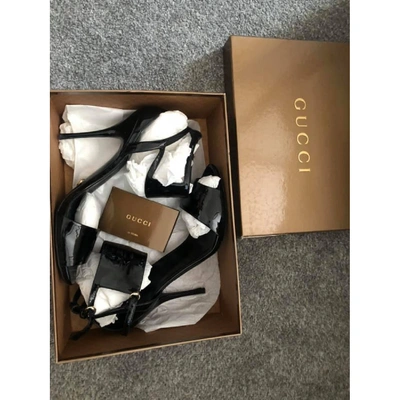 Pre-owned Gucci Patent Leather Sandals In Black